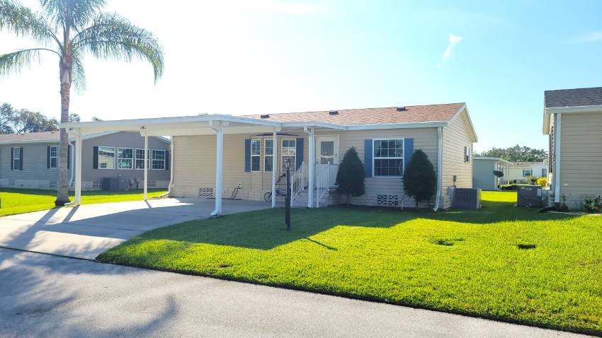 Winter Haven, FL Mobile Home for Sale located at 1001 Heartwood Cypress Drive Cypress Creek Village